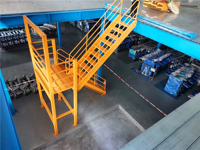 二層平臺(tái)步梯